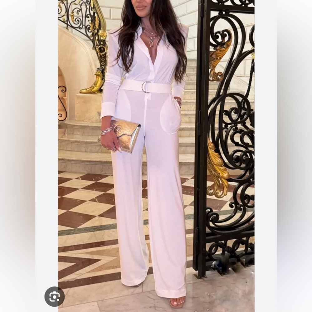 Norma Kamali white jumpsuit NWT. Cannot find belt. Please ask questions!